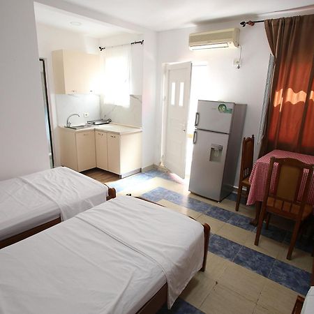Vila Hyseni Durres Phòng bức ảnh