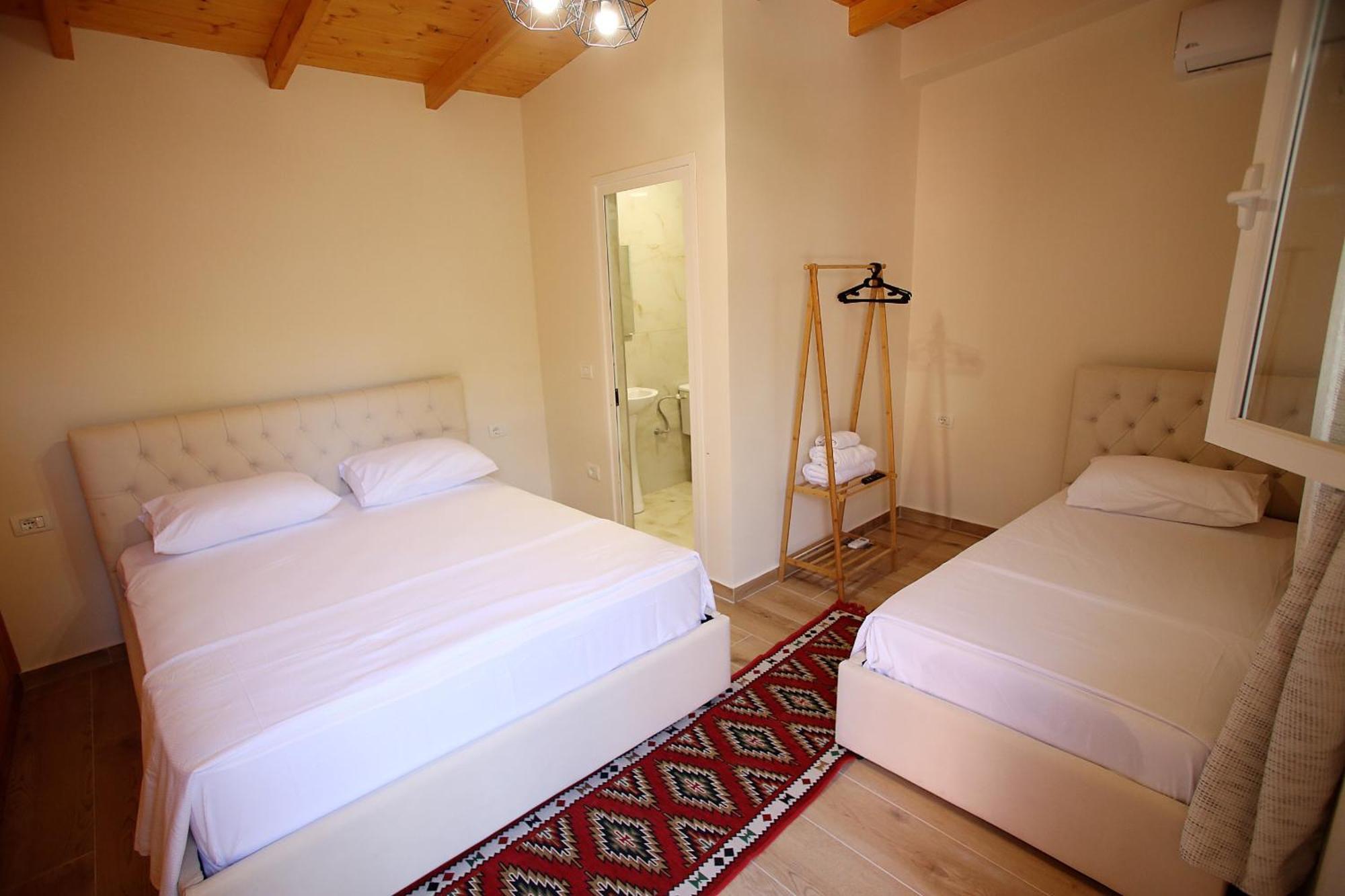 Vila Hyseni Durres Phòng bức ảnh